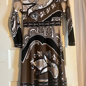 Groovy sample 60 dress